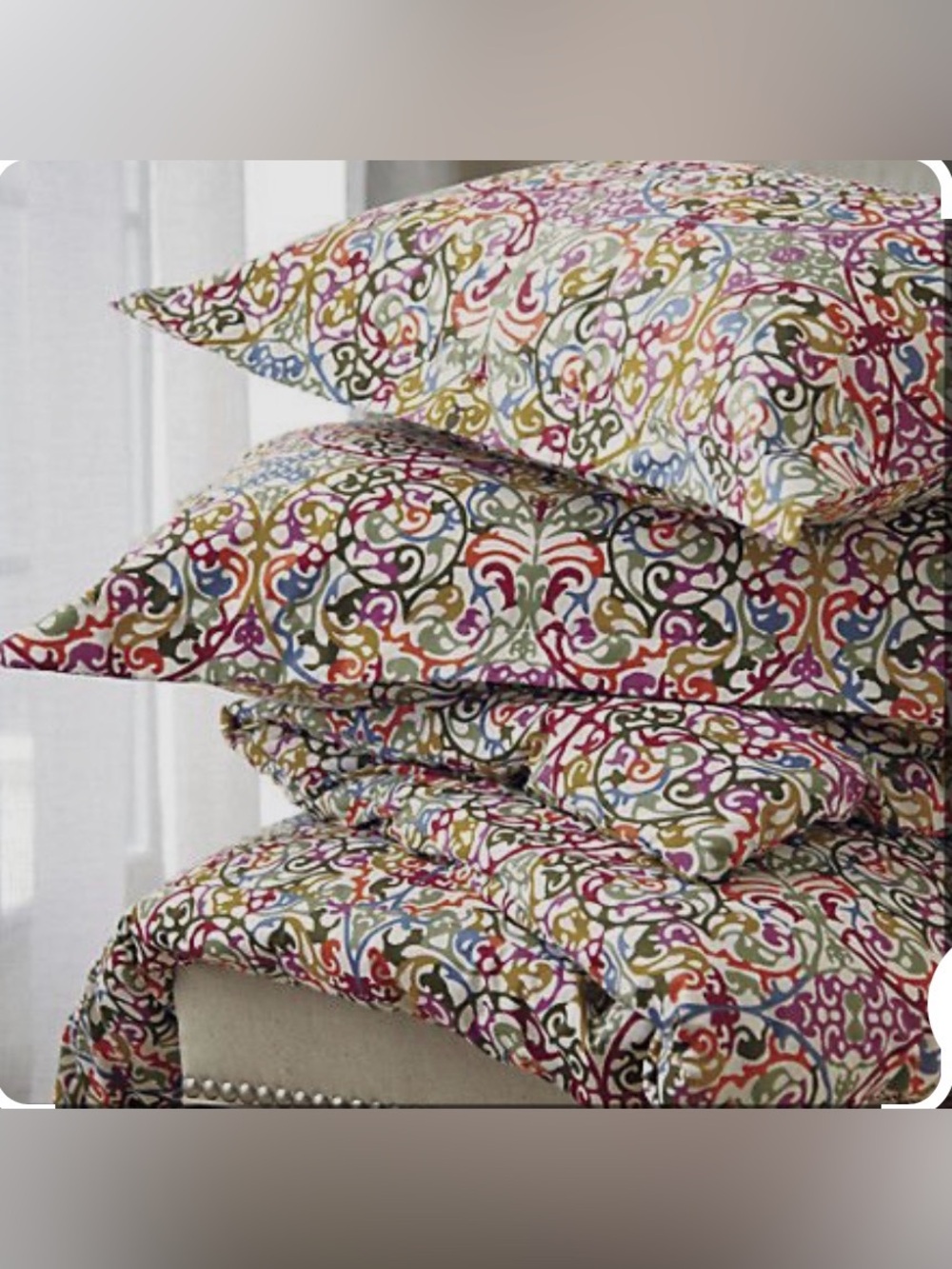 Crate & Barrel Lucia Duvet Set in King Colourful Boho Medallion - Picture 2 of 12